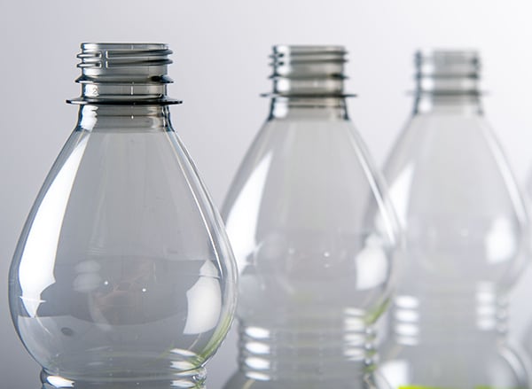 Beverage containers made from rPET Beverage containers made from rPET