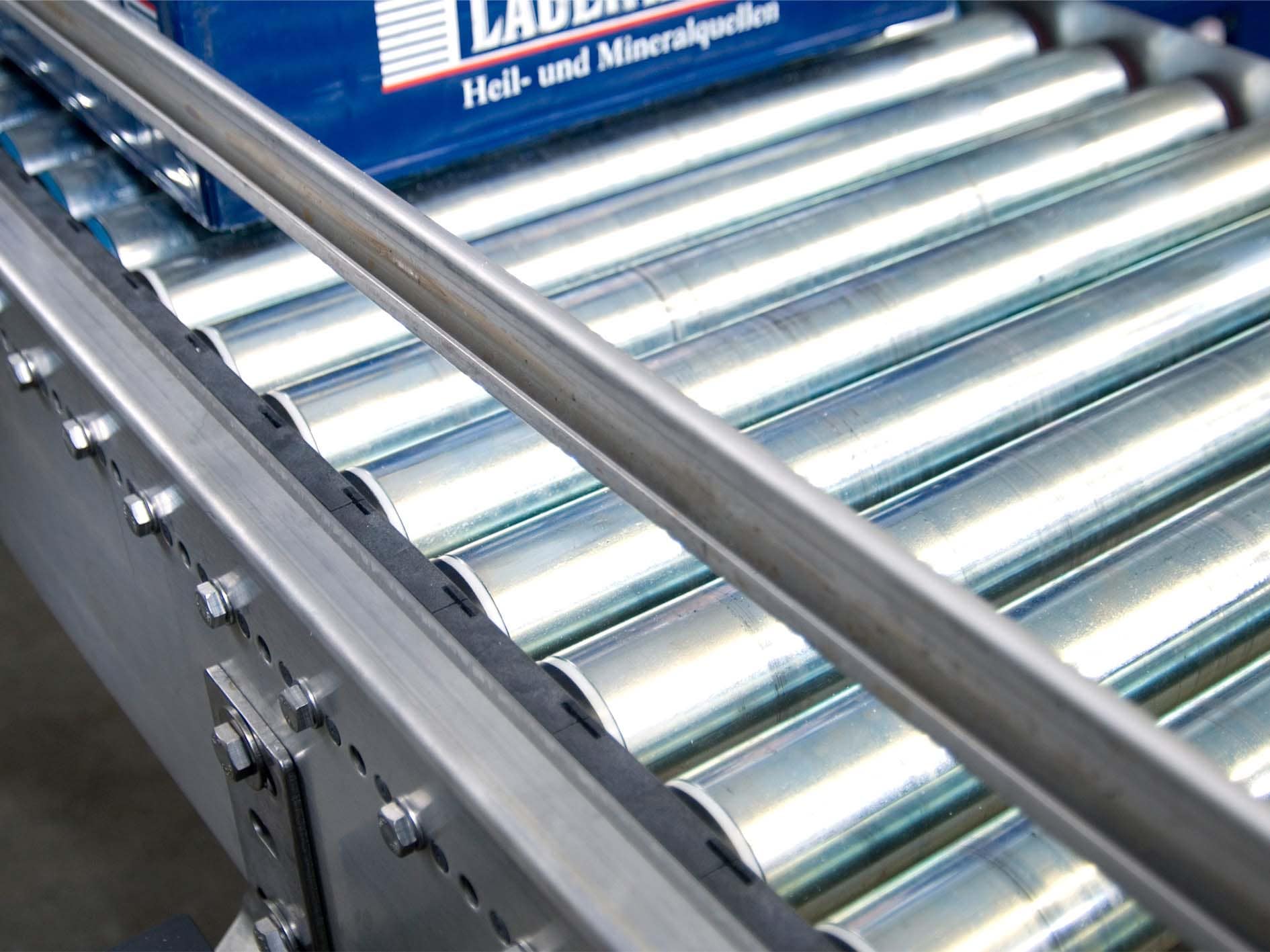 Roller conveyor