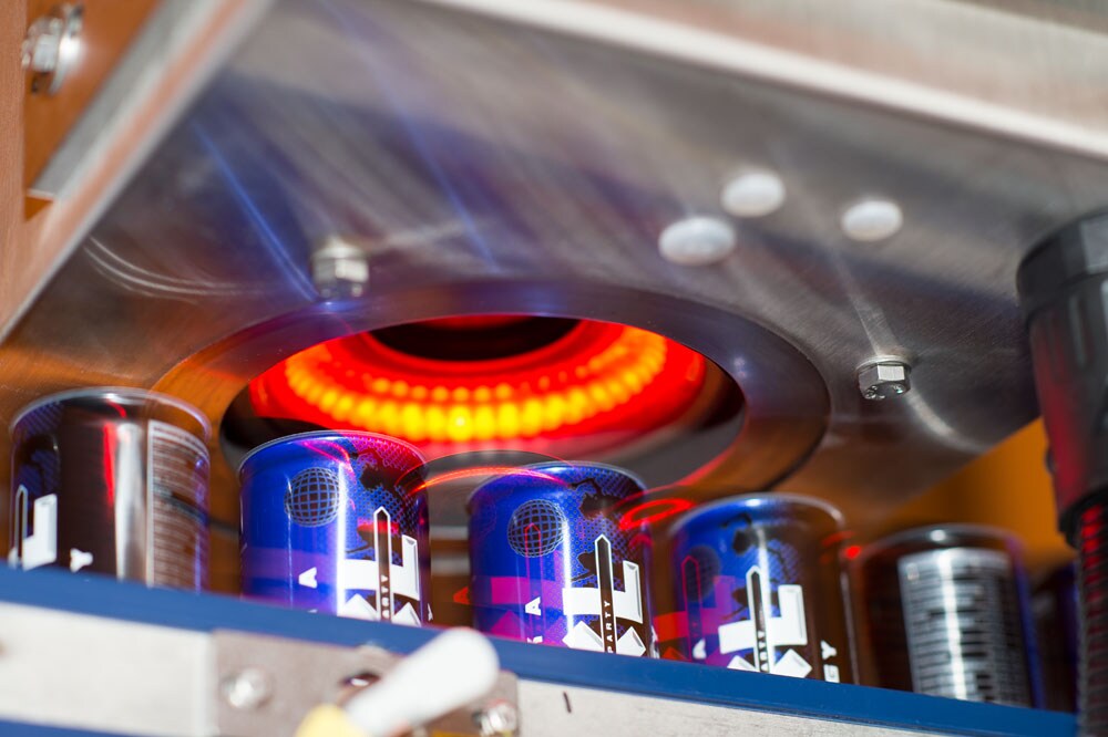 Inspecci&oacute;n de latas vac&iacute;as con Cantronic.