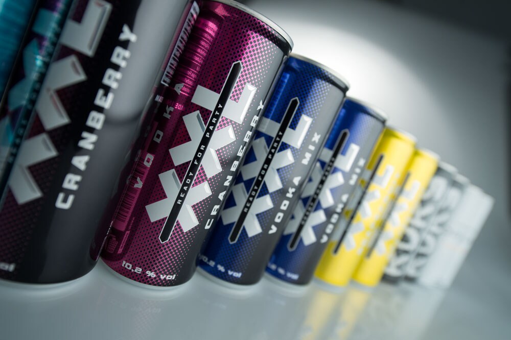 La bebida energ&eacute;tica &laquo;ENERGY XXL Vodka Mix&raquo; es la marca de mayor venta y representa alrededor de la mitad de la producci&oacute;n.